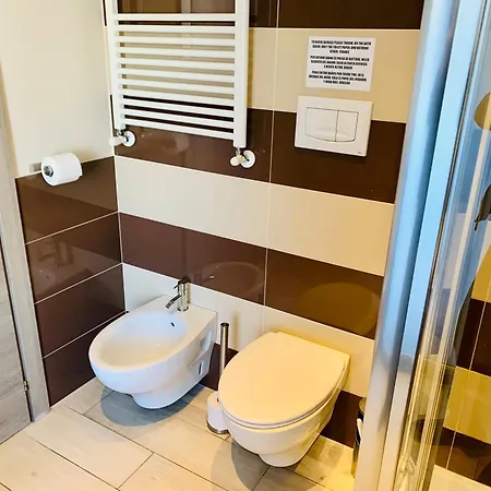 Apartament Skytower *
