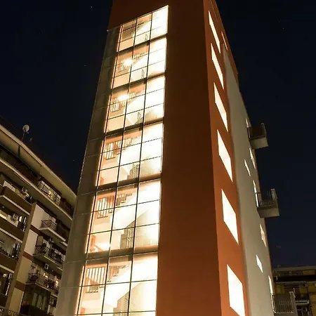 Skytower Apartmán Řím