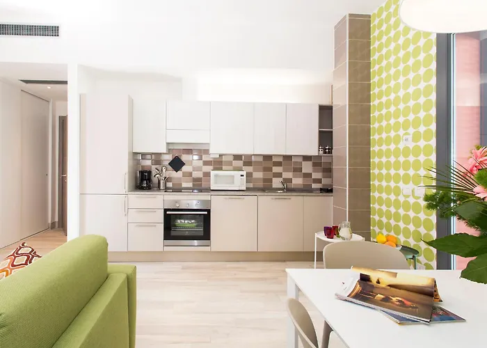 Apartment Skytower Rome