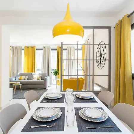 Skytower Lägenhet *